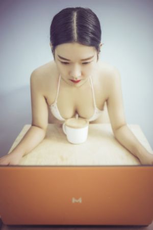 候车大厅免费观看完整版